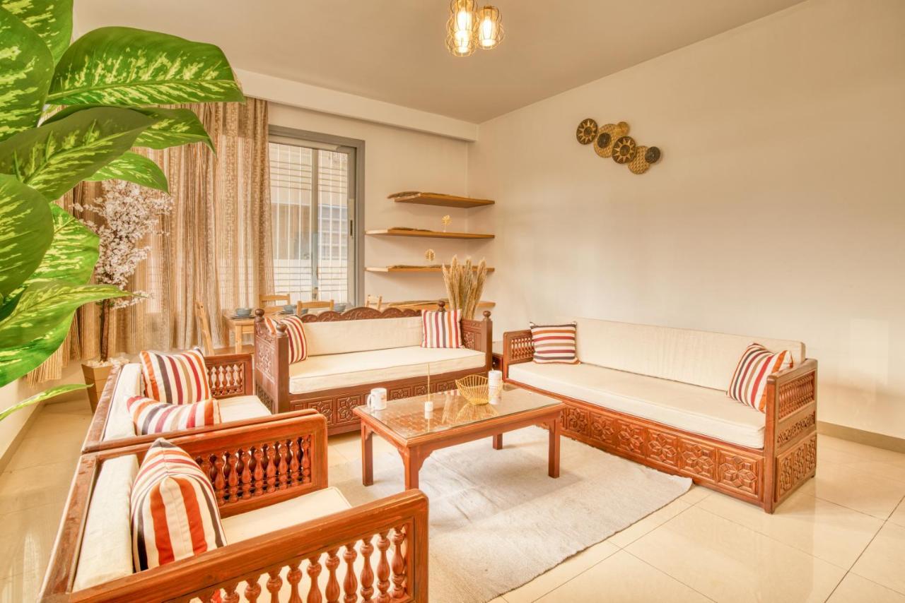 Spacious Garden Duplex Near Jw Marriott