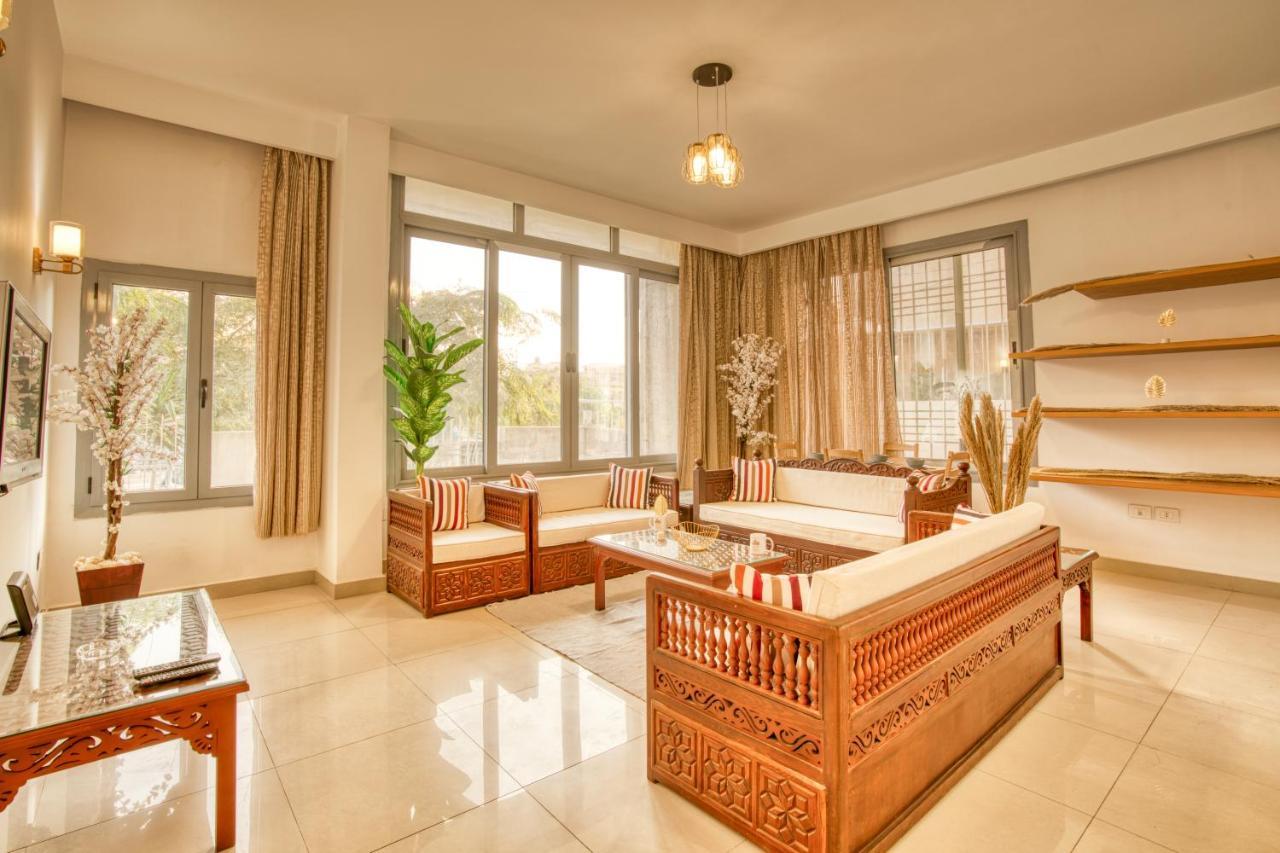 Spacious Garden Duplex Near Jw Marriott Cairo