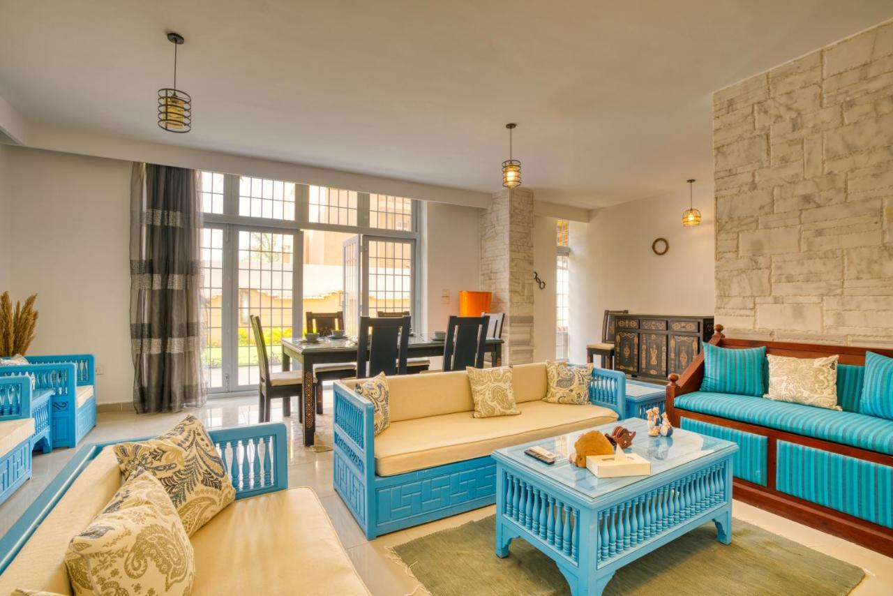 Spacious Garden Duplex Near Jw Marriott Apartamento